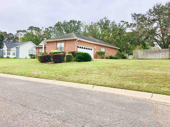 4th image of 1601 Kinsale Dr
