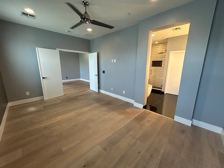 2315 E Pinchot Ave #115 — Photo 38