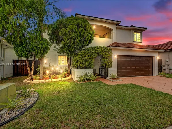 5502 SW 162nd Pl, Miami, FL 33185