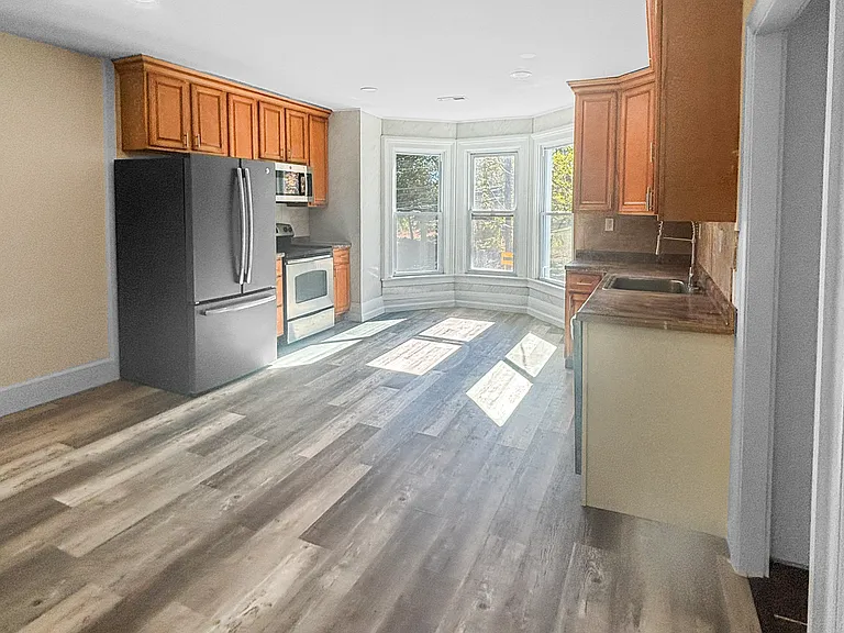 358 Pomeroy Ave #2 — Photo 26