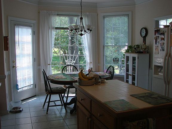 'Bay window and French do