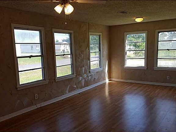 2nd image of 7300 Flounder Dr #D