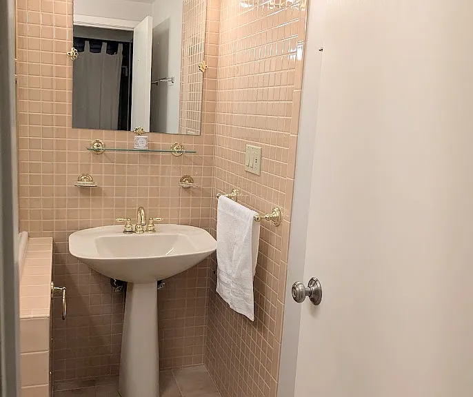 12 Inman St #33 — Photo 7