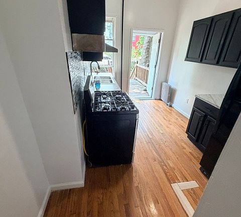 Entering the kitchen from the living room