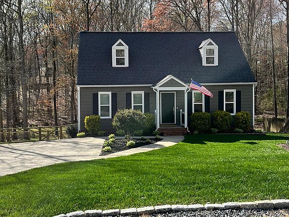 2nd image of 450 Pocono Dr