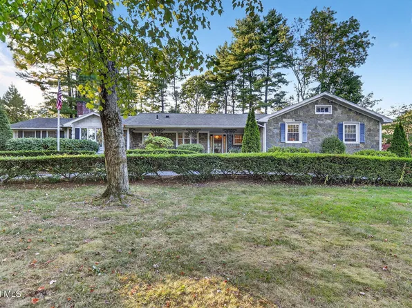 873 Worcester Drive, Niskayuna, NY 12309