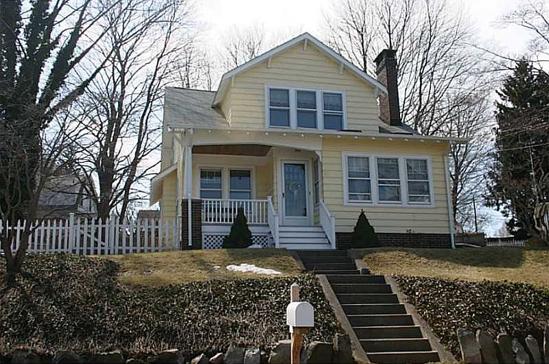 1st image of 26 Beauregard Ave