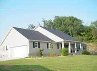 3825 Orchard Dr, Huntington, WV 25701