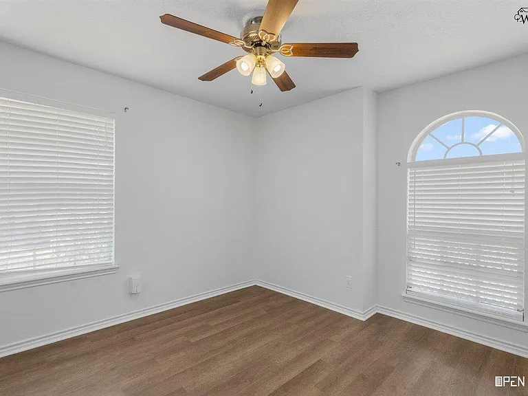 5 Worthington Ct — Photo 27