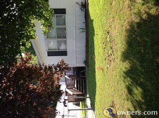 2253 Wellington Green Dr, Clarksville, IN 47129