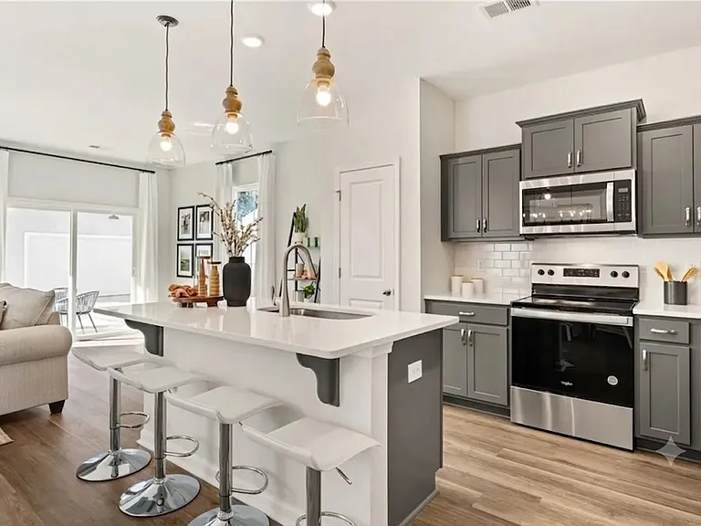 7 Whispering Oaks Cir — Photo 13