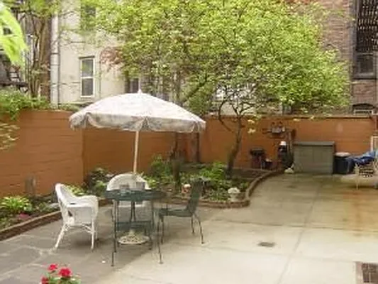 Rented by Douglas Elliman | media 17