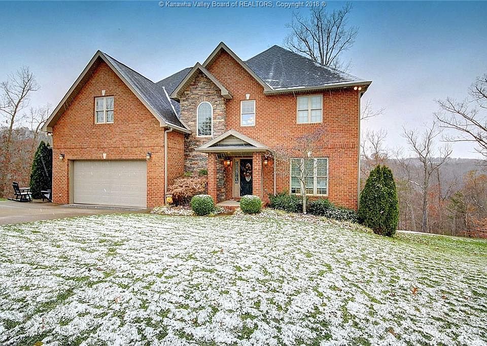 1st image of 82 Rockcrest Dr