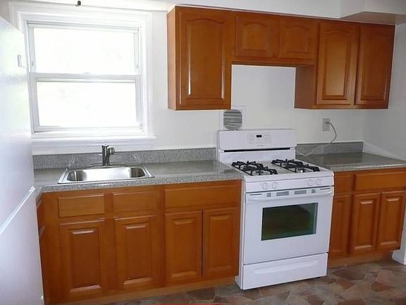 Eat In Kitchen