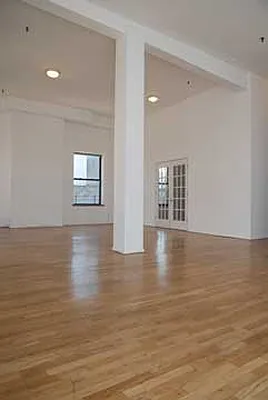 Rented by Buchbinder & Warren | media 6