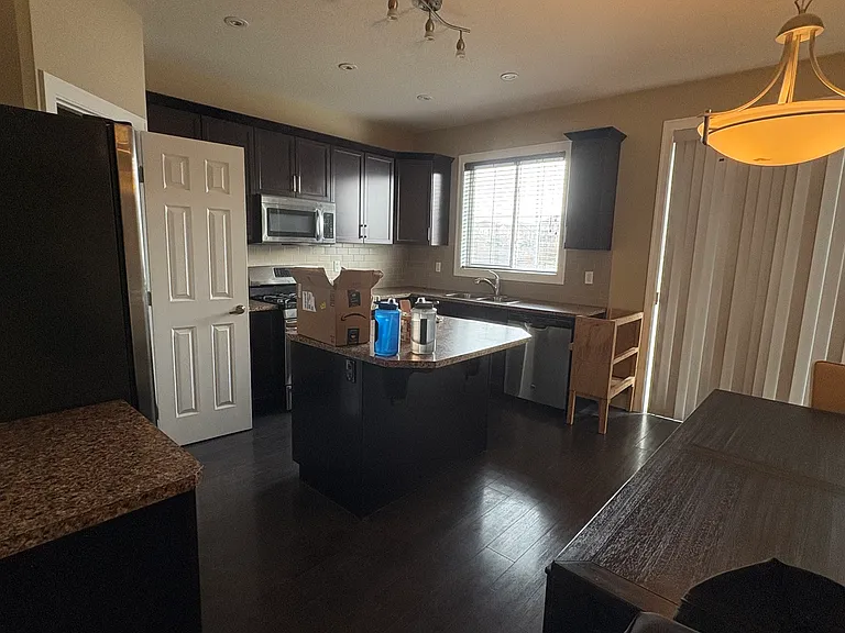 664 Windbrook Hts SW — Photo 4