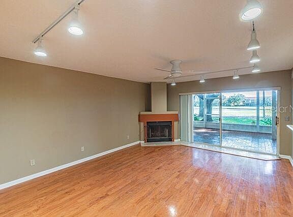 4th image of 4215 Arborwood Ln