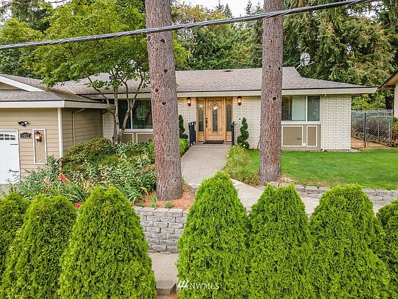 3rd image of 6012 129th Ave SE