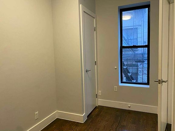 5th image of 126 E 103rd St #15A