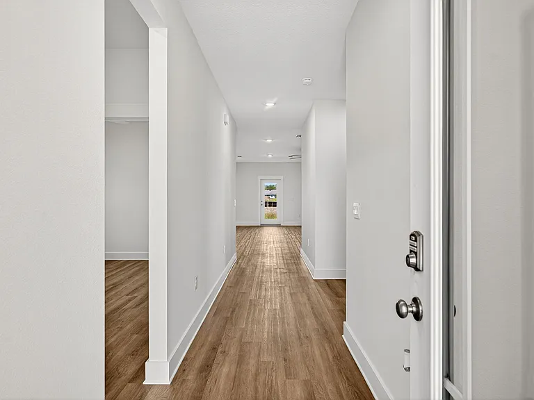36 Gray Owl Dr E — Photo 5