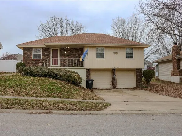 19204 E 15th St N, Independence, MO 64056