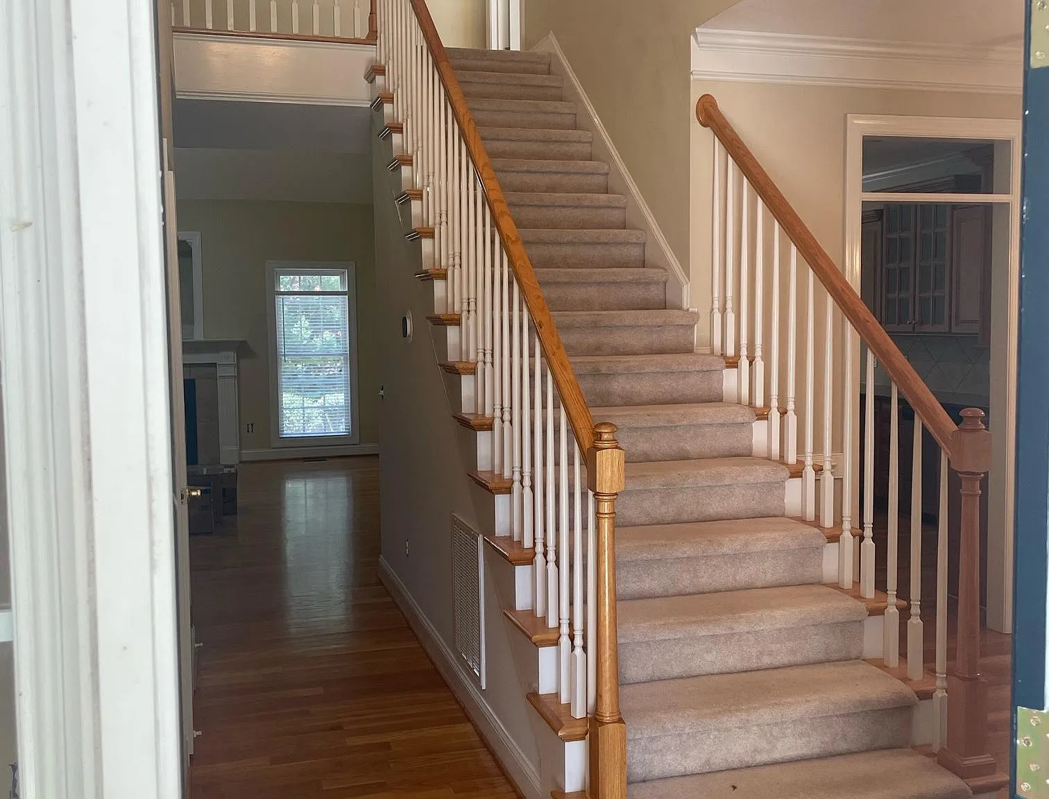 26 Coldstream Ln — Photo 3