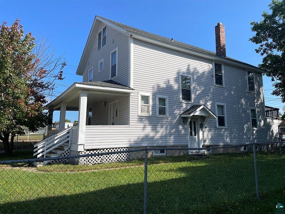 1st image of 324 S 4th Ave E