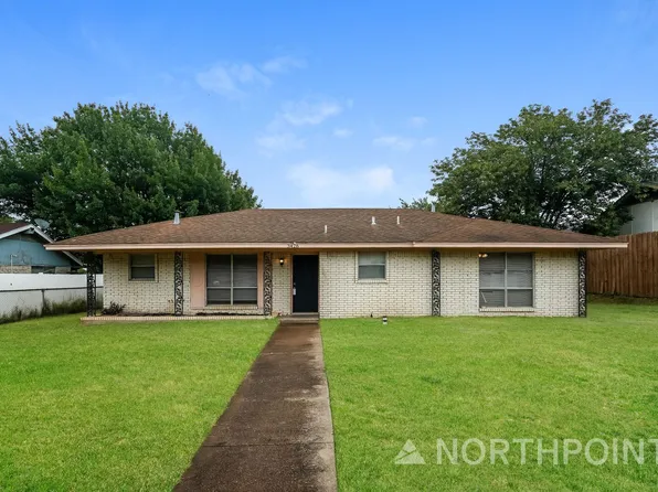 3426 Hacienda Dr, Dallas, TX 75233