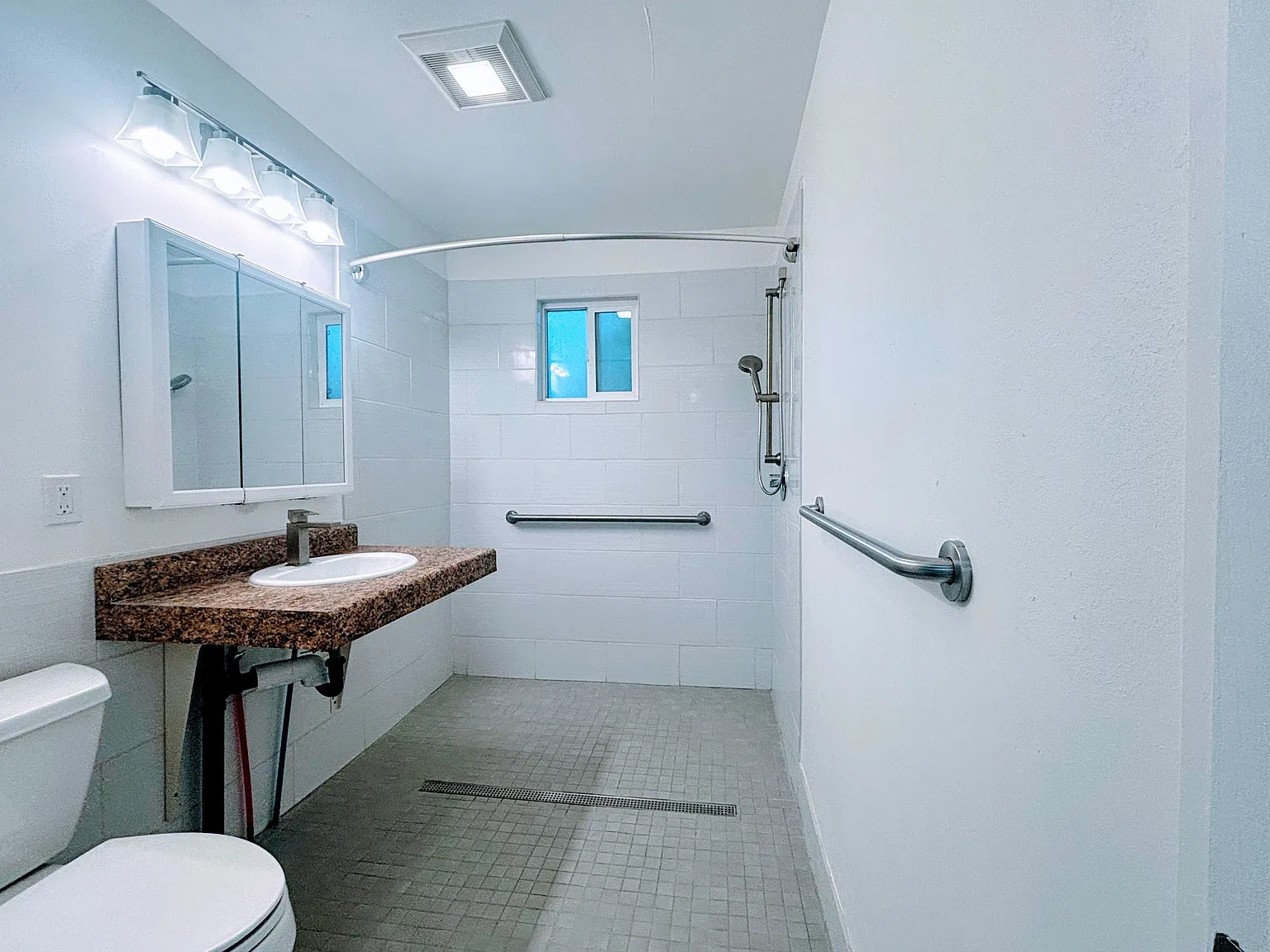 1 bed, 600 sqft, $1,295 — Photo 2