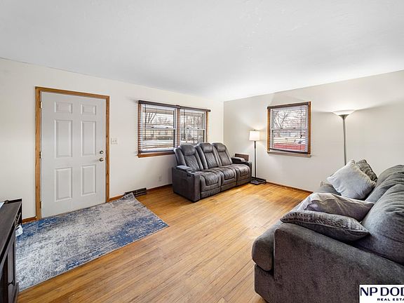 4th image of 1444 W 11th St