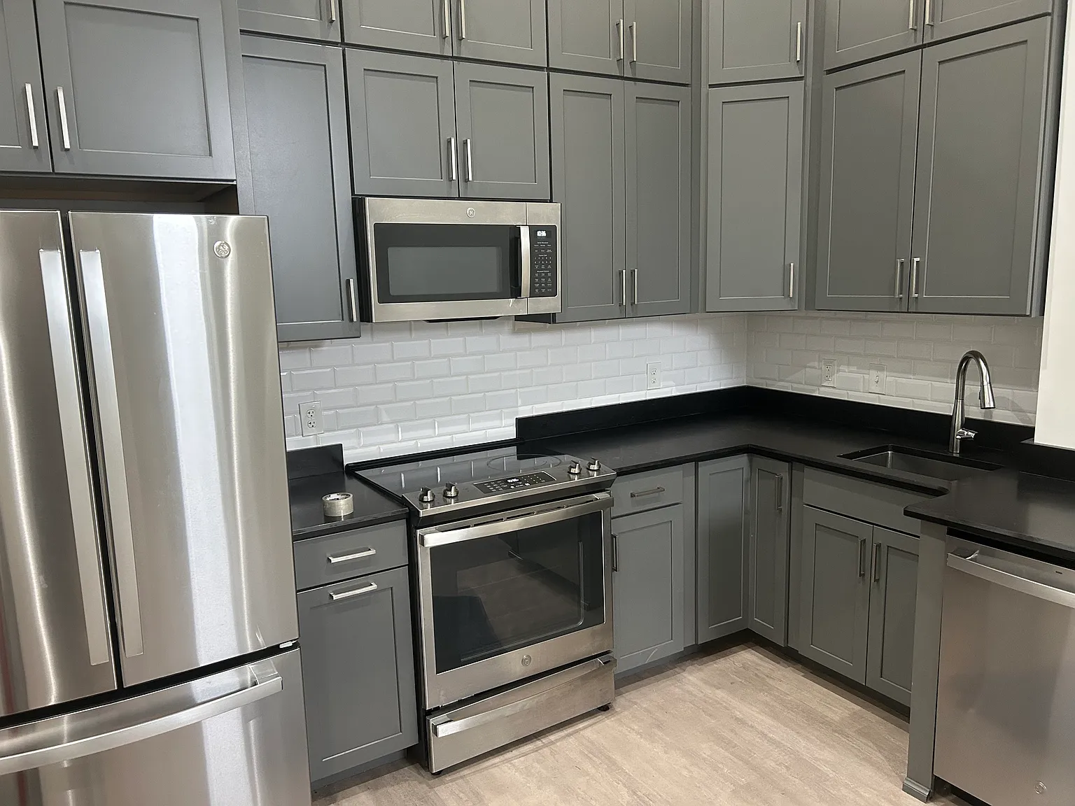 125 S Main St — Photo 1