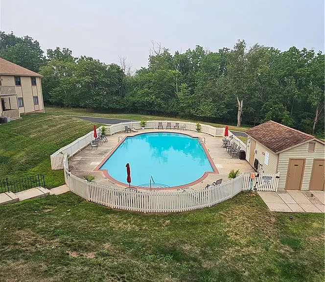 1016 Dogwood Ct — Photo 15