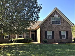 2839 Oakglade Ct, Matthews, NC 28105