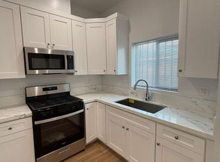 2121 Long Beach Blvd #14, Long Beach, CA 90806