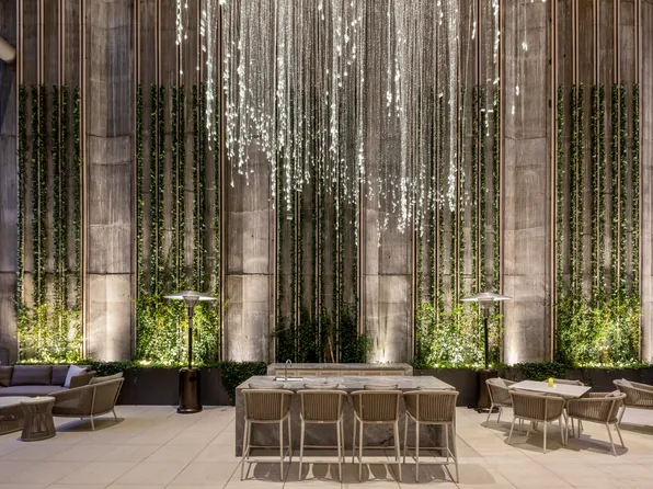 138 East 50th Street image 21 of 26