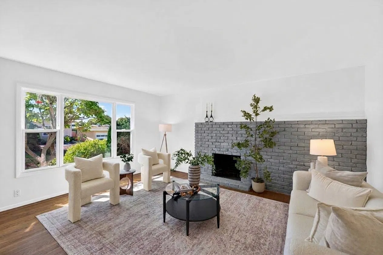 3 bed, 1000 sqft, $4,850 — Photo 4