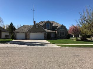 112 Stone Run Ln, Idaho Falls, ID 83404