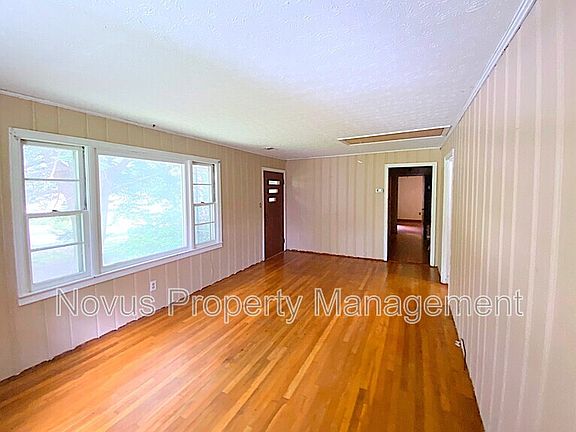 2nd image of 507 Gordon St