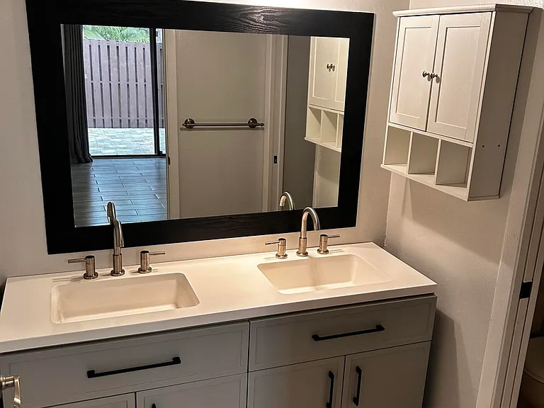 51 Meadows Dr — Photo 29