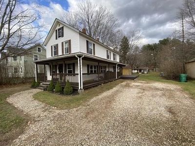 21 N Brookfield Rd, Barre, MA, 01005
