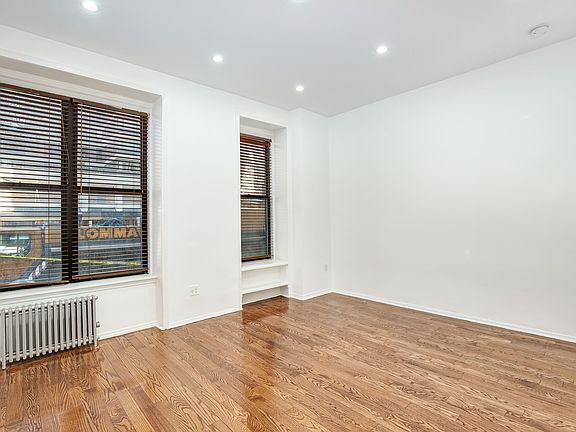 5th image of 422 E 58th St APT 1A