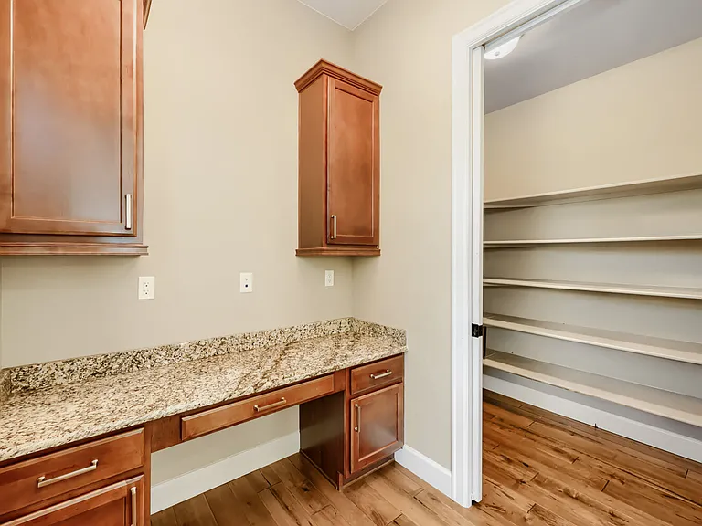 10605 Ladera Dr — Photo 11