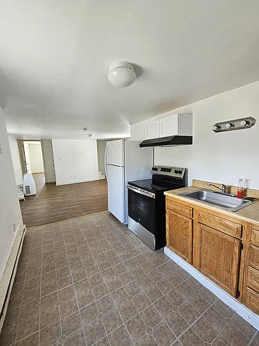 29 N New St #B Photo 1
