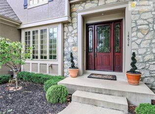 14614 Grandview St, Overland Park, KS 66221