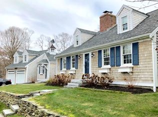418 Sippewissett Rd, Falmouth, MA 02540