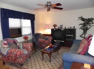 22032 73rd Ave, Bayside, NY 11364