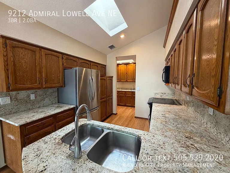 9212 Admiral Lowell Ave NE — Photo 6