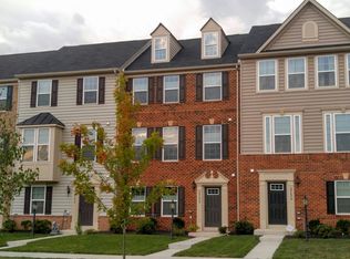 25692 Spring Race Ter, Aldie, VA 20105