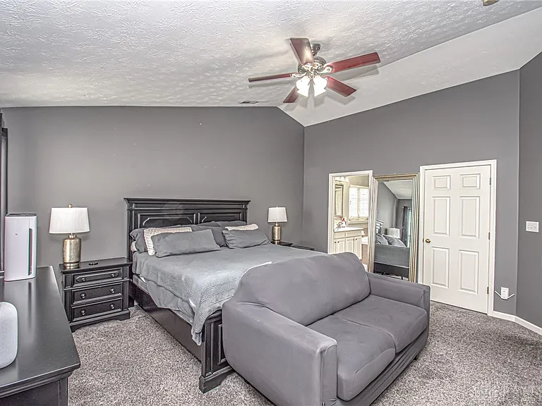 9656 Olde Georgetown Way — Photo 22