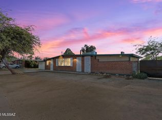 634 S Kellond Pl, Tucson, AZ 85710